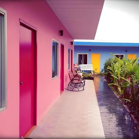Rommai Rimnaam Resort Ranong Buitenkant foto