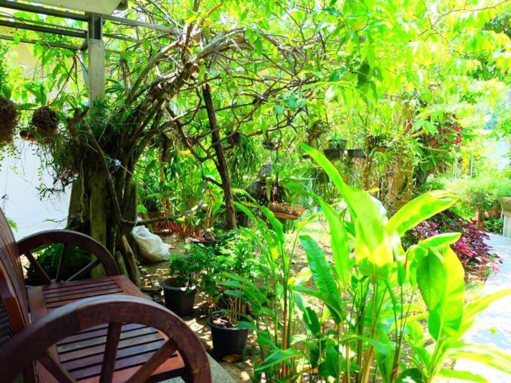 Rommai Rimnaam Resort Ranong Buitenkant foto