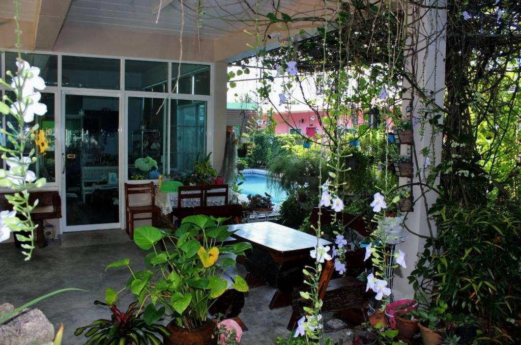 Rommai Rimnaam Resort Ranong Buitenkant foto