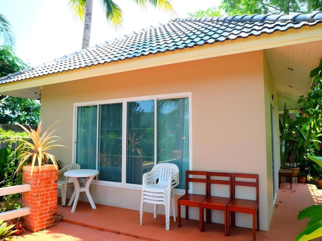 Rommai Rimnaam Resort Ranong Buitenkant foto