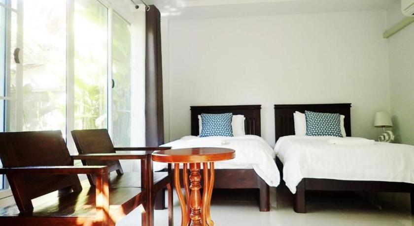 Rommai Rimnaam Resort Ranong Buitenkant foto
