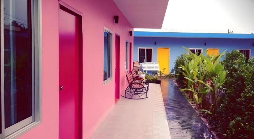 Rommai Rimnaam Resort Ranong Buitenkant foto